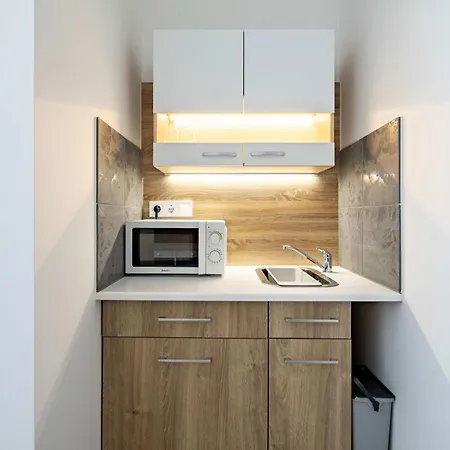 Extreme With Bazilika View *